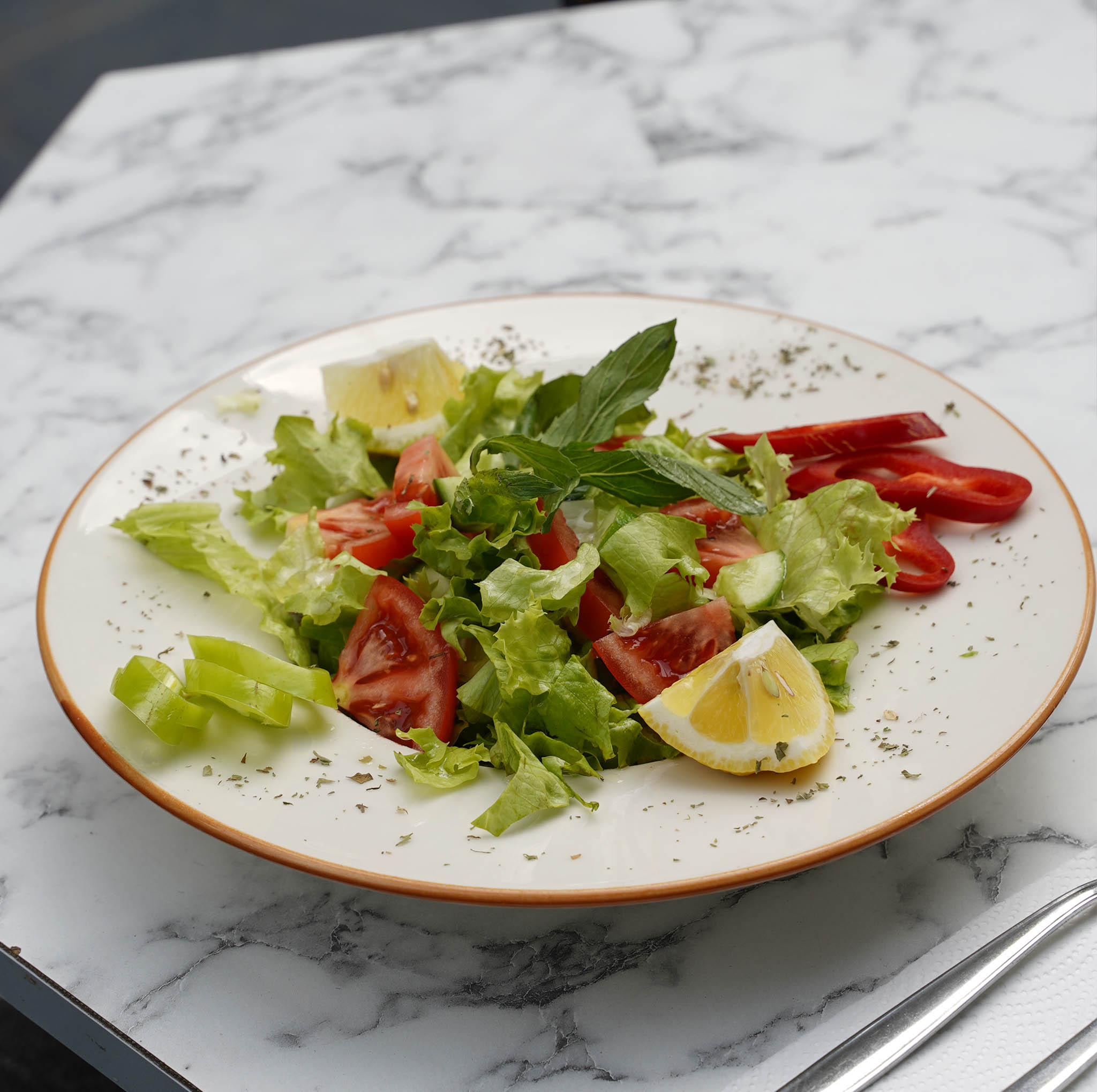 Mevsim Salata